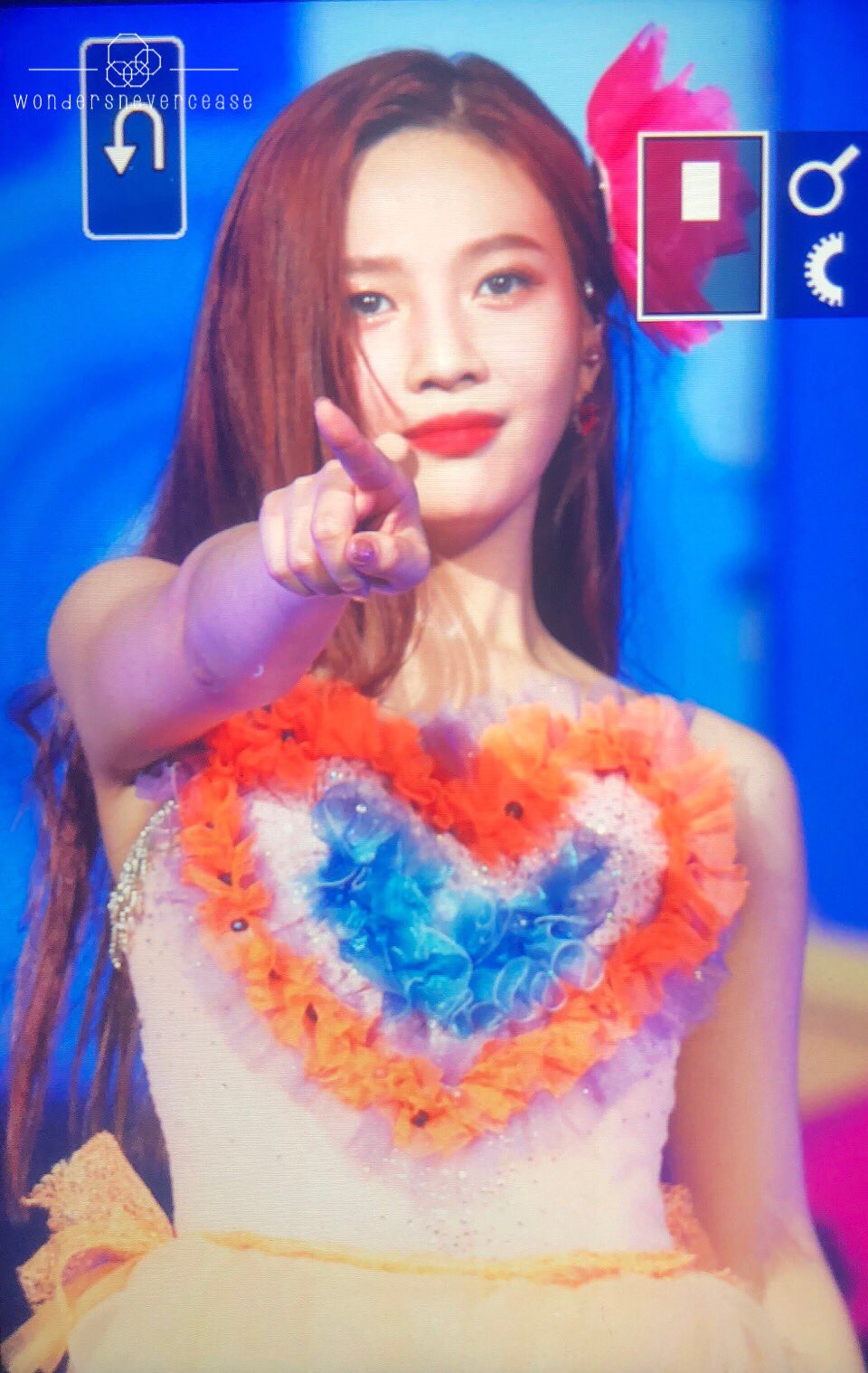 오늘자 레드벨벳 콘서트 큐티섹시 조이.jpg | 인스티즈