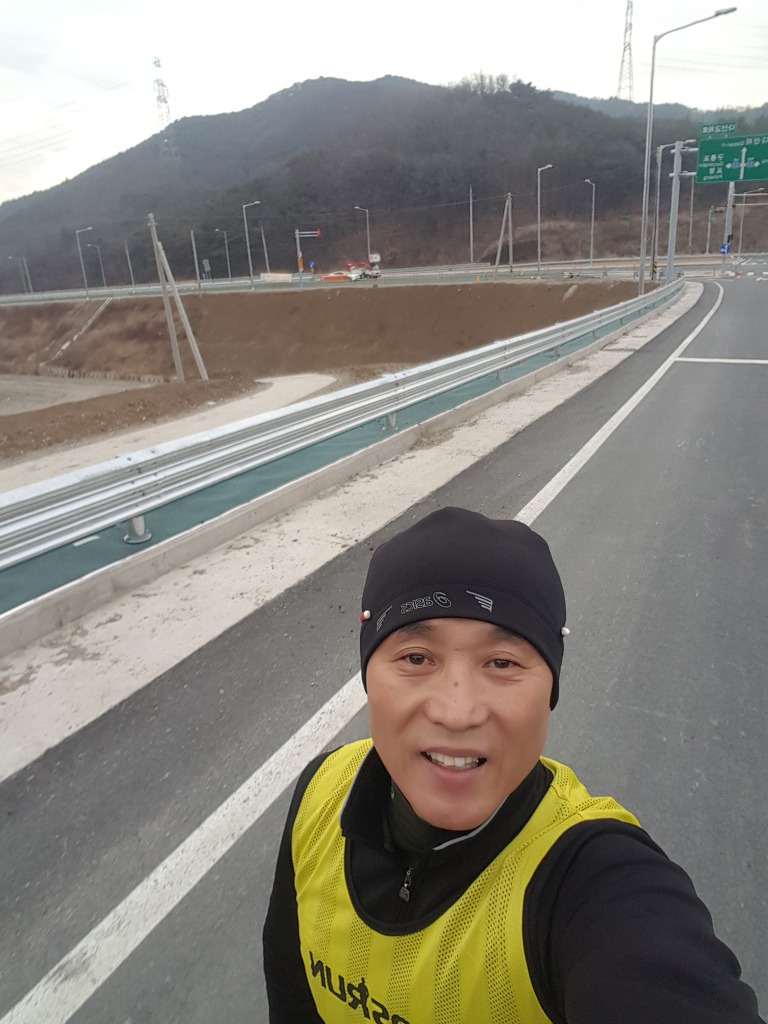 포스런 이미지