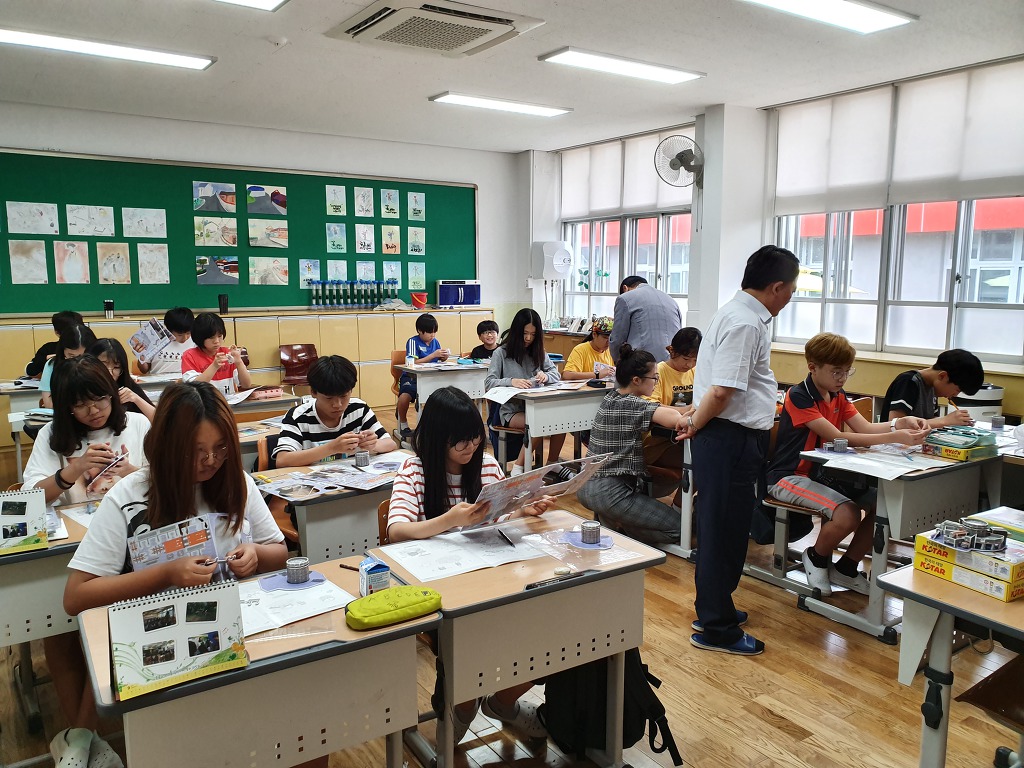 용정초등학교 이미지