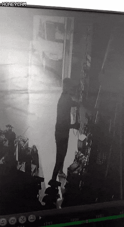 아픔주의) 전기 코드의 위험성.gif | 인스티즈