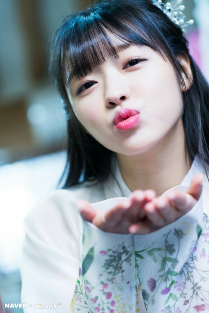 오마이걸 유아 한복 사진 | 인스티즈