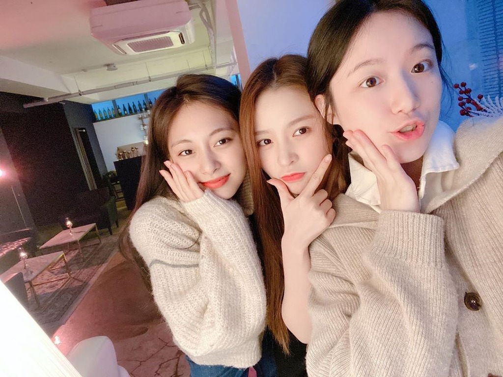 트와이스 쯔위 CLC엘키 (여자)아이들 슈화 | 인스티즈