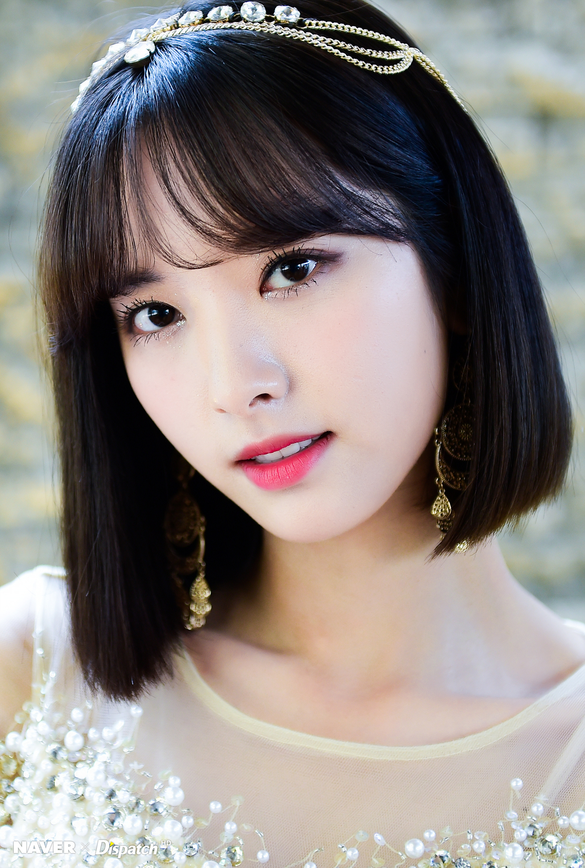 [HD포토&크기주의] 클레오파트라 코스프레한 우주소녀보나.jpg | 인스티즈