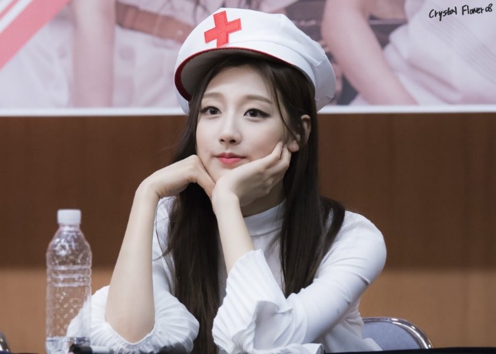 [러블리즈] 목요일 퇴근시간까지만 잘 버티자는 마음에서 예인이 | 인스티즈