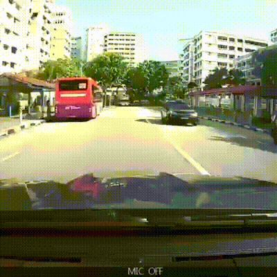 무단횡단 어린이 사고.gif | 인스티즈