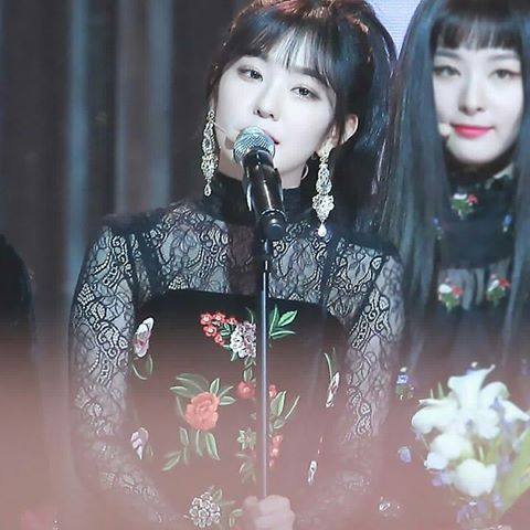 짱예로운 아이린.jpgif | 인스티즈